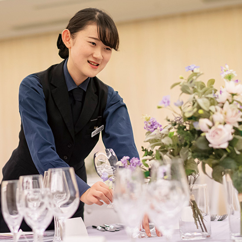 宴会サービス
（結婚式場）