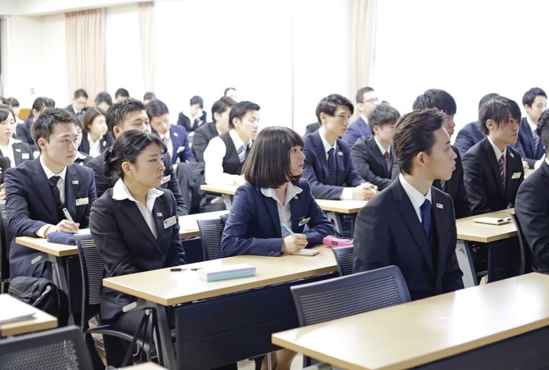 多くの企業が本校の人材を求めて来校